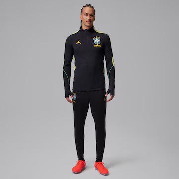 Camiseta Brasil Jordan Manga Longa Strike Elite 2026 Treino Masculina